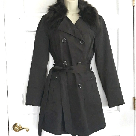 New York & Company Jackets & Blazers - NYC& Co olive green trenchcoat with removable faux fur collar NWOT